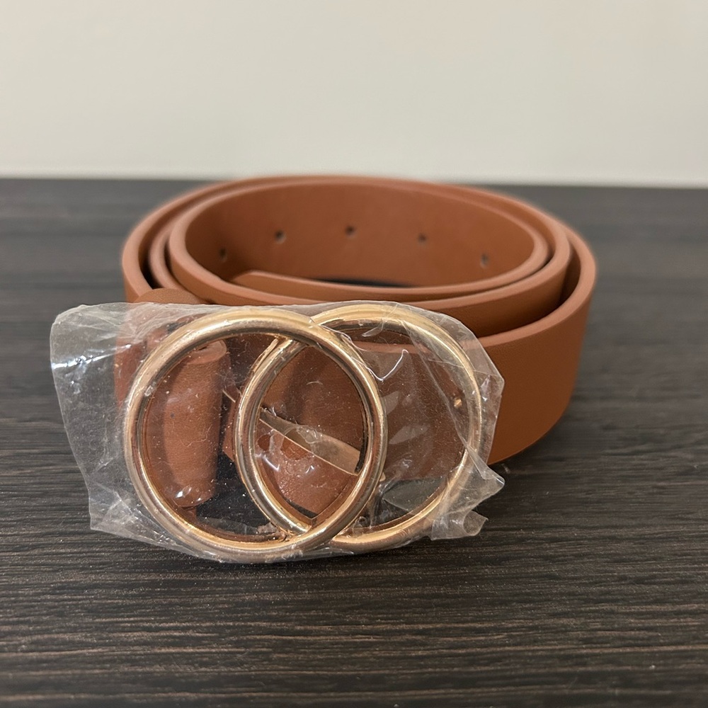 NEW! Women's Double-Ring Tan Belt